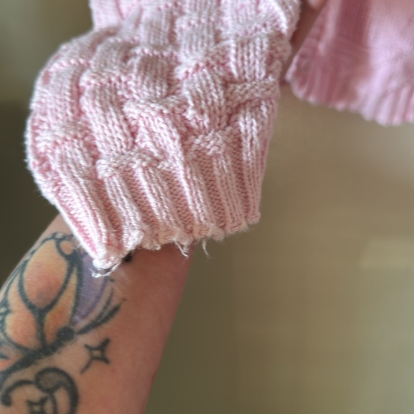 Pink Cable Knit Sweater - Picture 4 of 8
